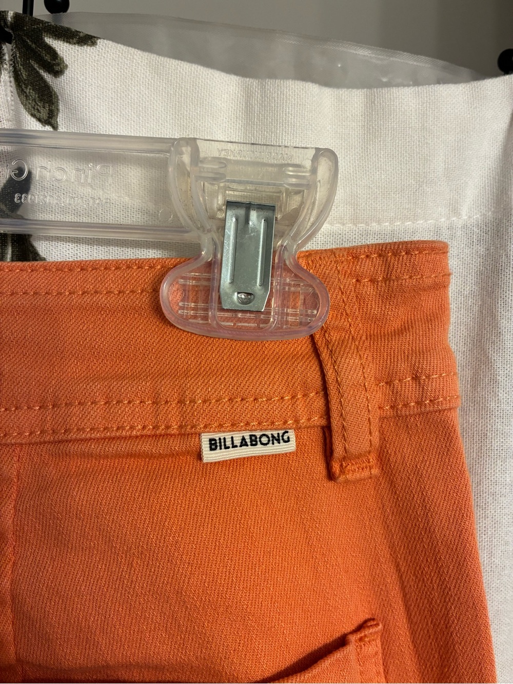 Billabong Free Fall Trouser Jeans Women’s Size 31 - Picture 4 of 6